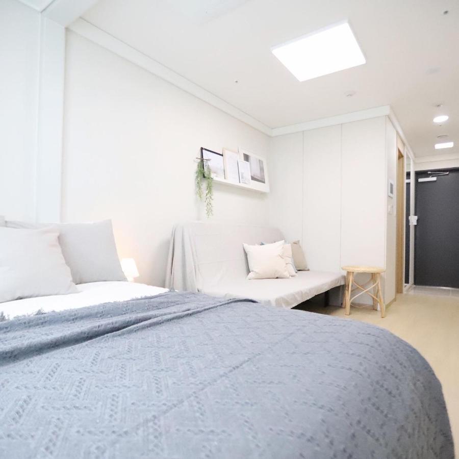 Apartment The Share Myeongdong Сеул Екстериор снимка