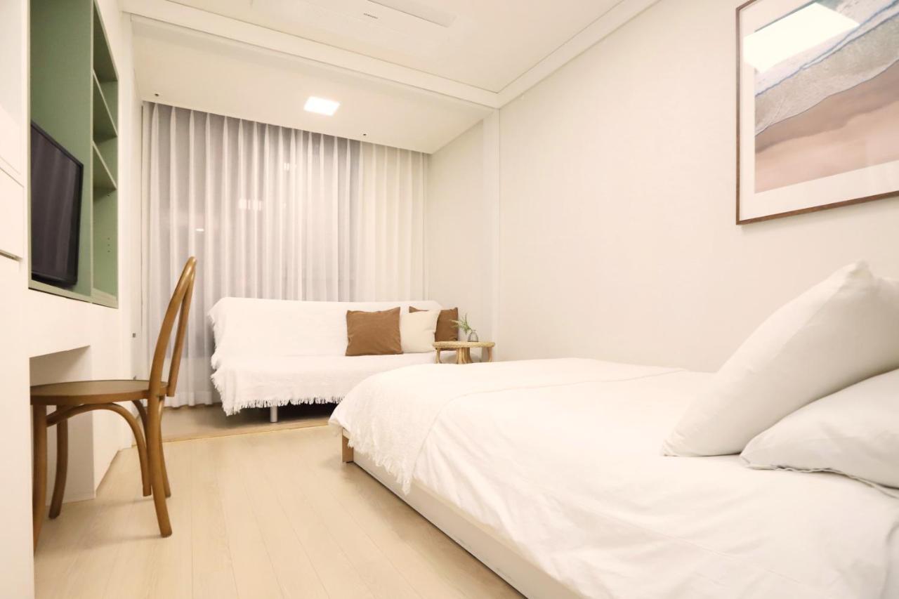 Apartment The Share Myeongdong Сеул Екстериор снимка