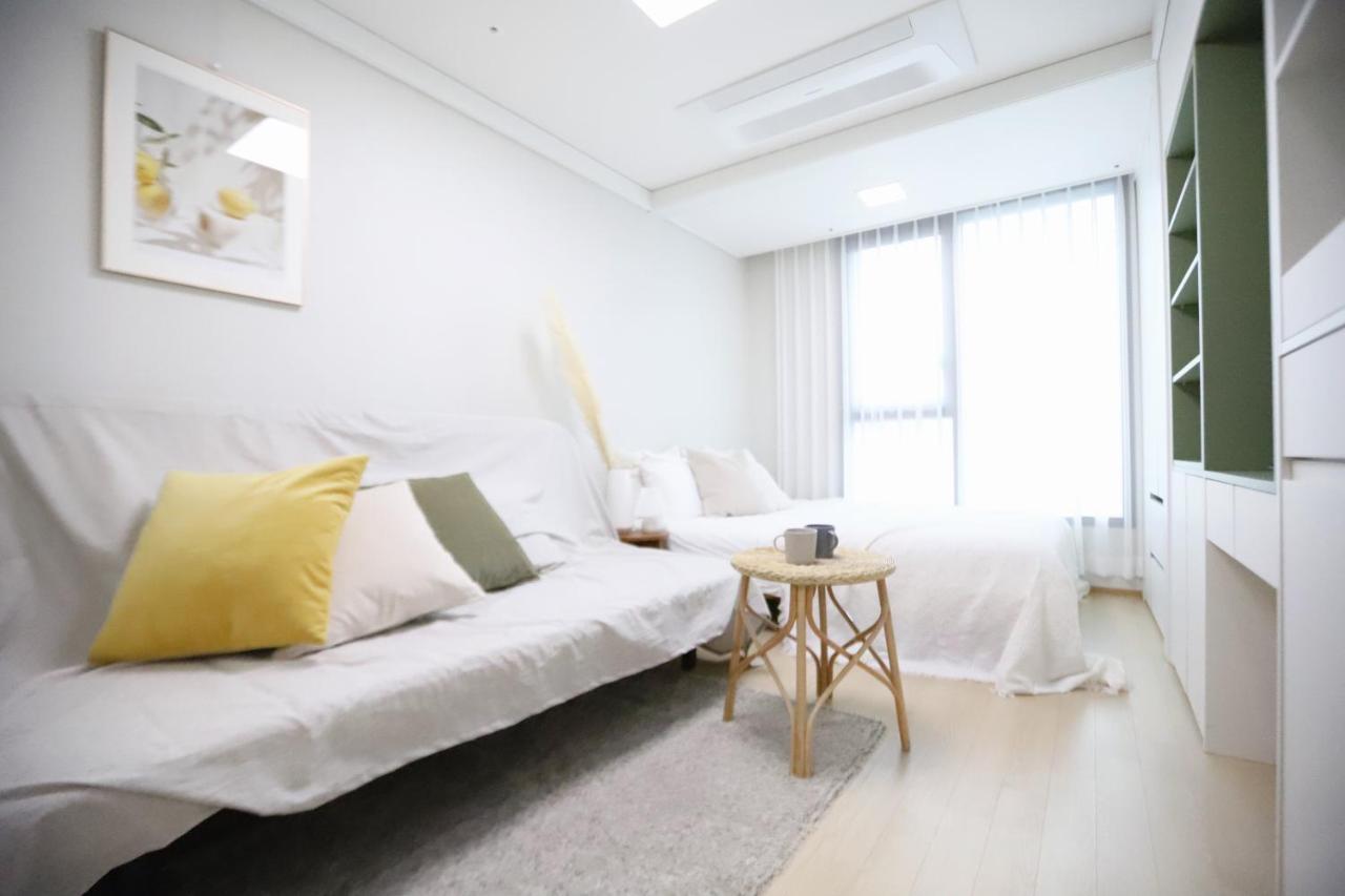 Apartment The Share Myeongdong Сеул Екстериор снимка