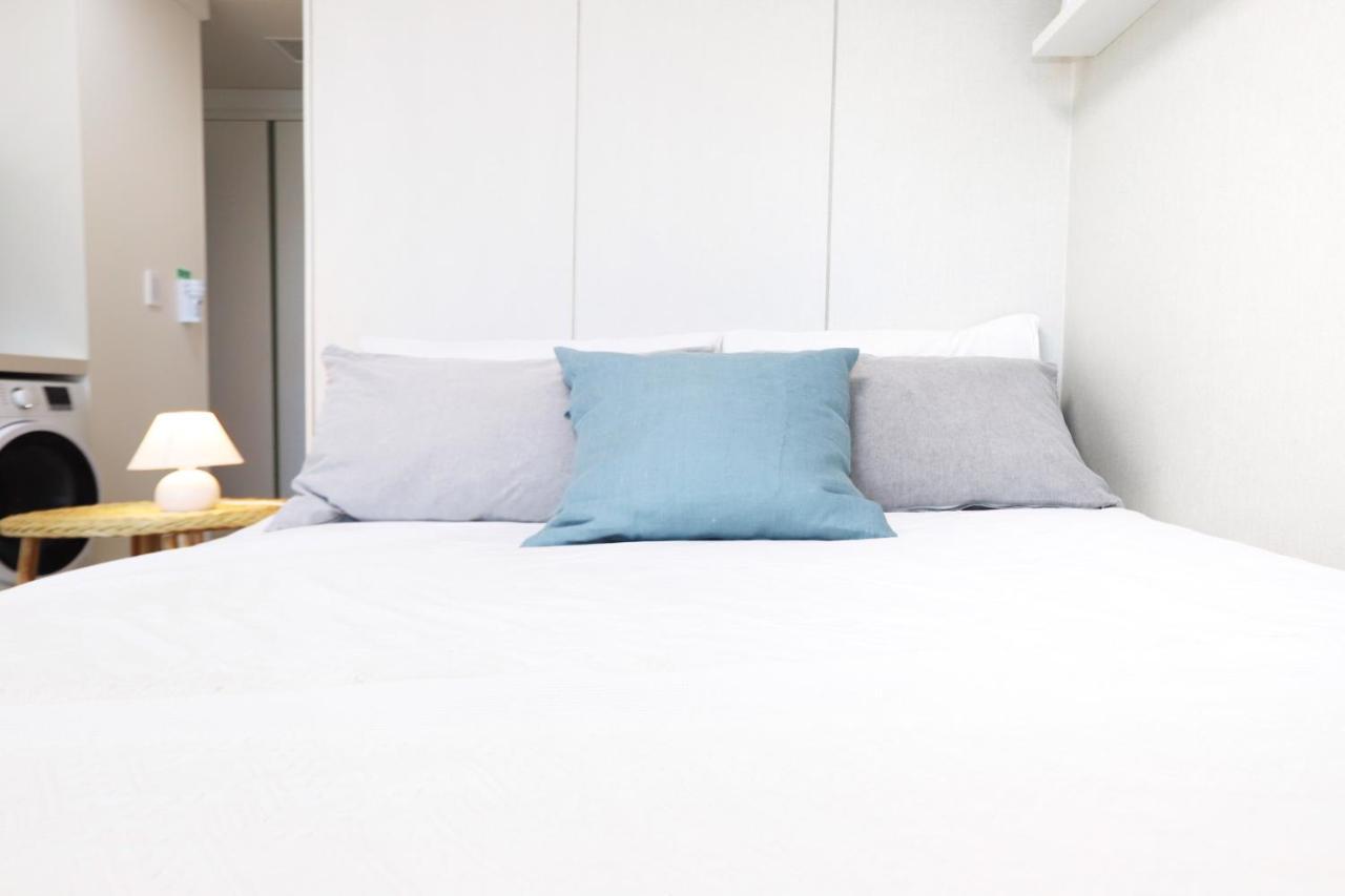 Apartment The Share Myeongdong Сеул Екстериор снимка